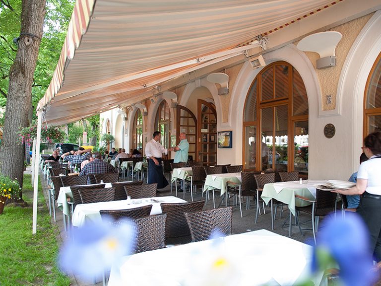 La Piazza — Terrasse