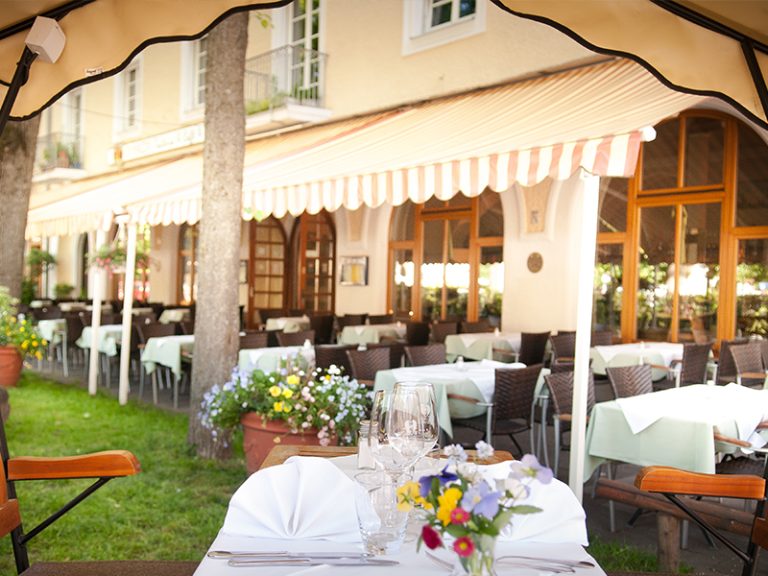 La Piazza — Restaurant